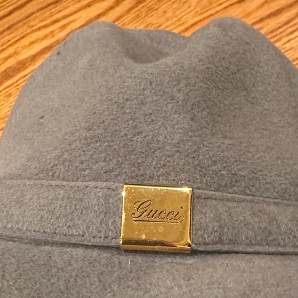 Gucci Gray Hat with Gold Accent - Picture 2 of 5
